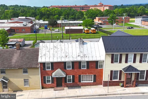 $139,900 | 324 East Main Street, Emmitsburg, MD 21727