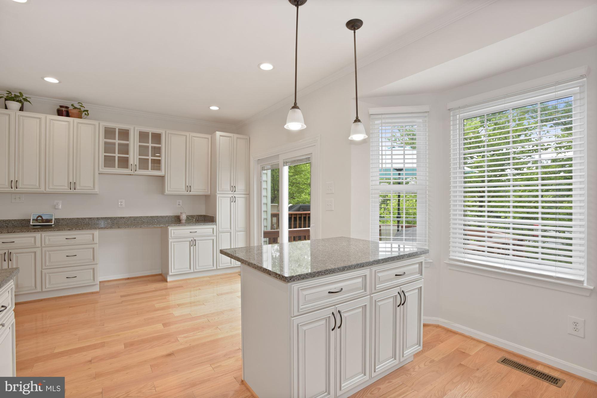 44898 Point Bay Terrace Ashburn, VA 20147 - Photo 12 of 32