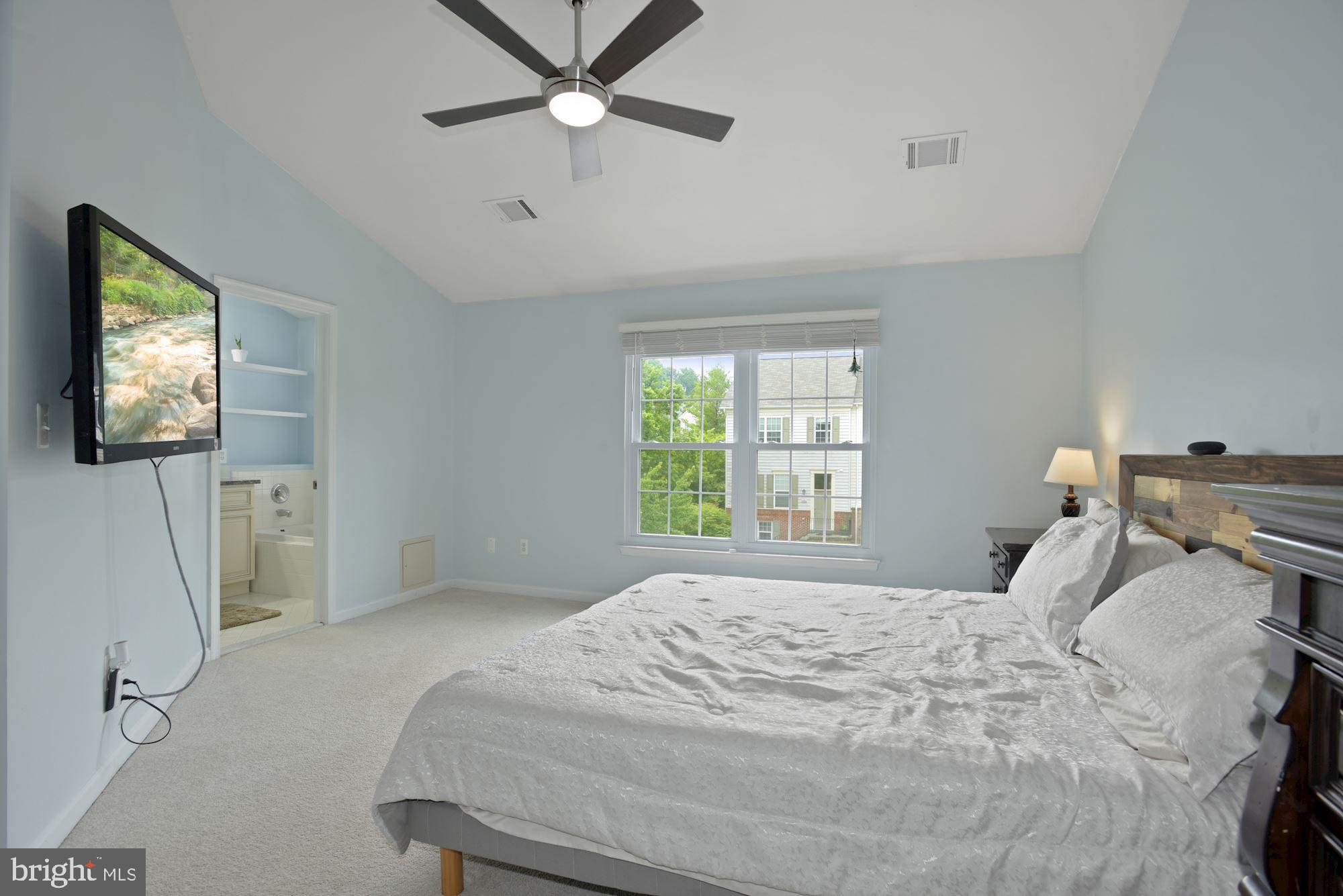 44898 Point Bay Terrace Ashburn, VA 20147 - Photo 17 of 32