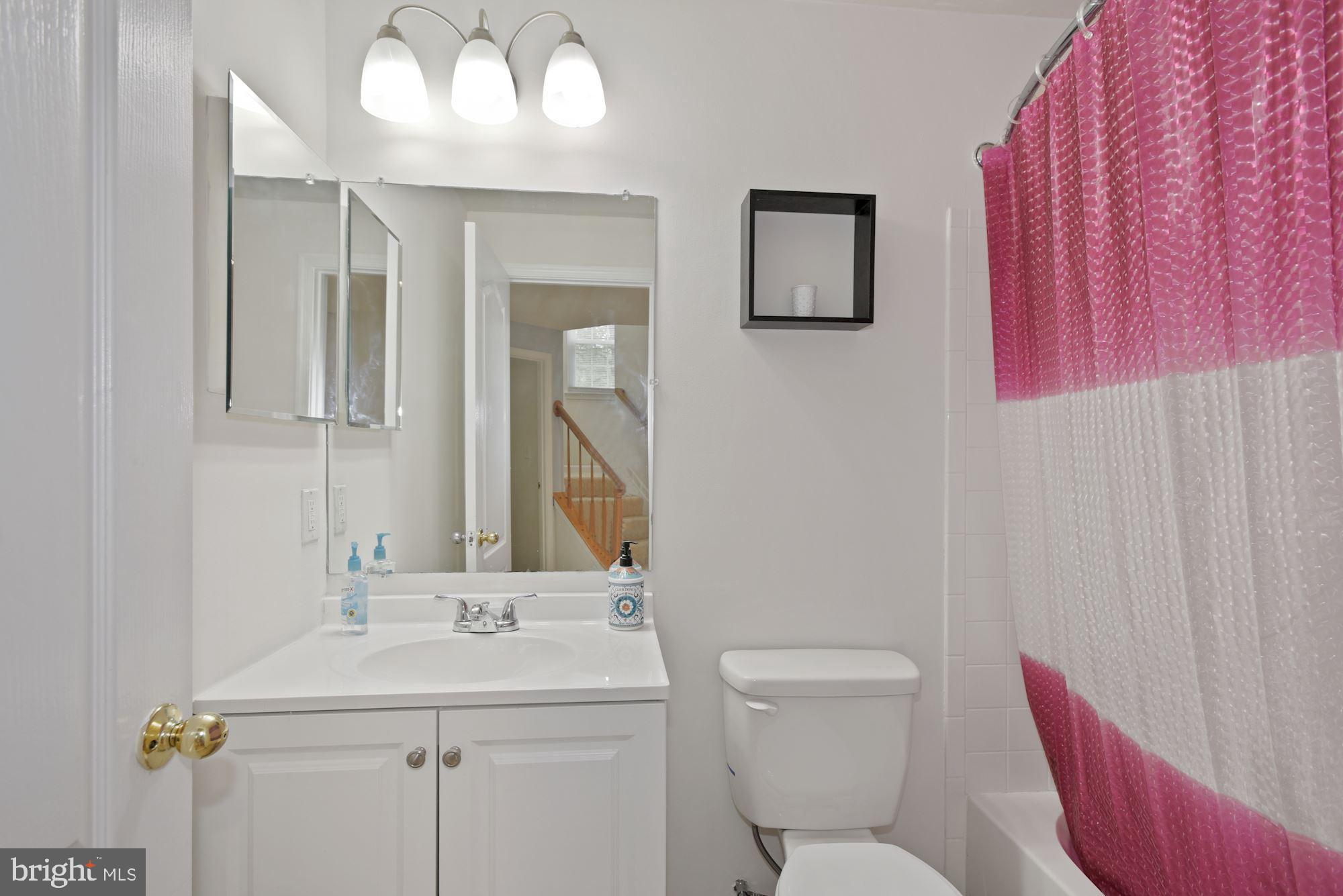 44898 Point Bay Terrace Ashburn, VA 20147 - Photo 22 of 32