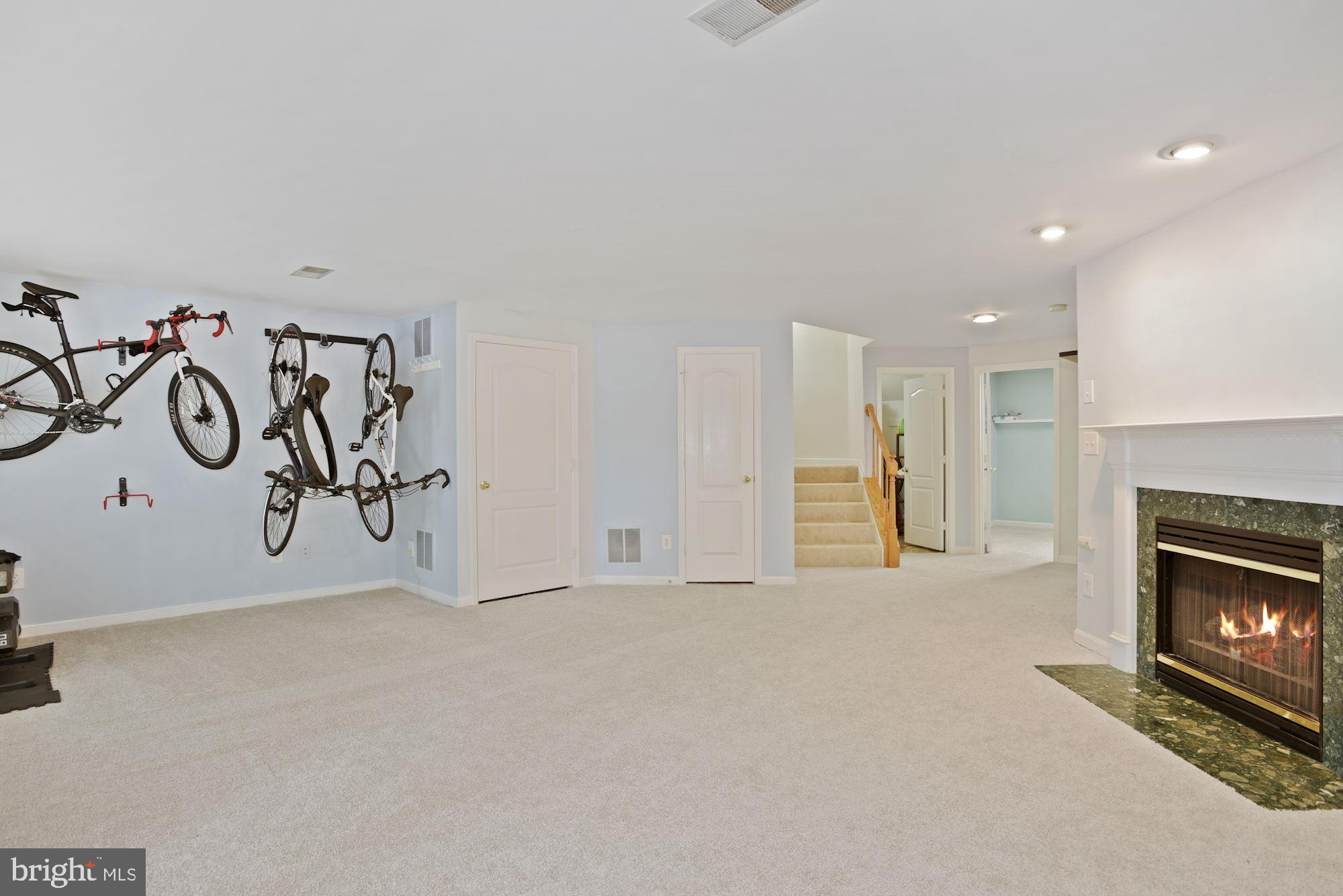 44898 Point Bay Terrace Ashburn, VA 20147 - Photo 26 of 32