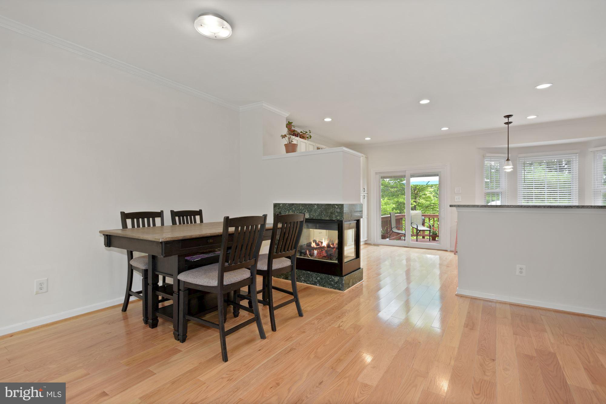 44898 Point Bay Terrace Ashburn, VA 20147 - Photo 8 of 32