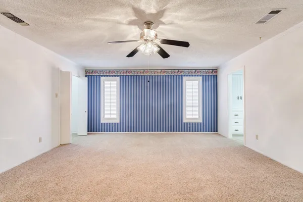 $289,900 | 1601 East Crystal Lane, Brownfield, TX 79316