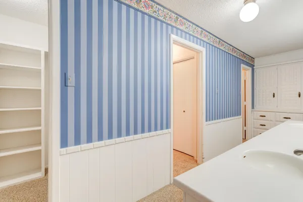 $289,900 | 1601 East Crystal Lane, Brownfield, TX 79316