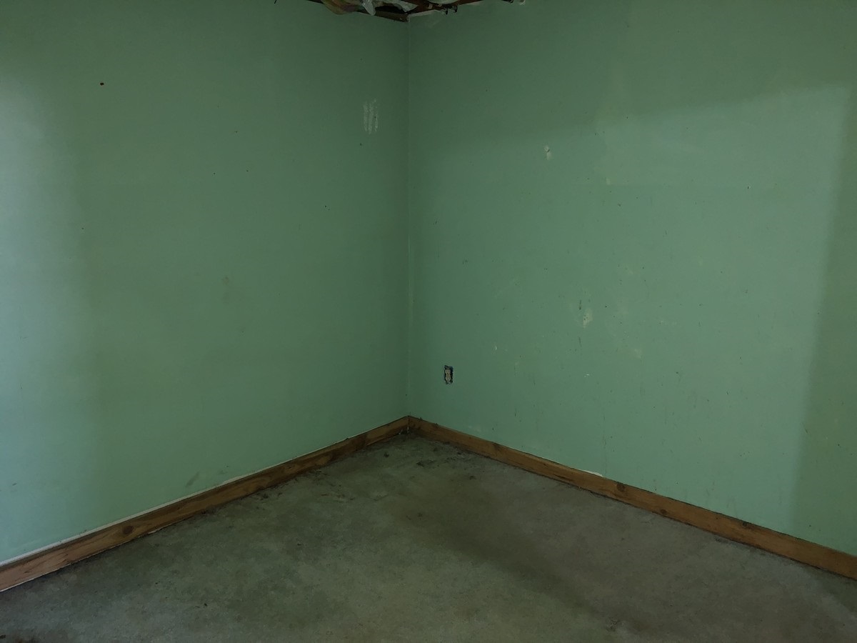 9121 Wilson Road Buckley, MI 49620 - Photo 19 of 26 1873963-18.JPG