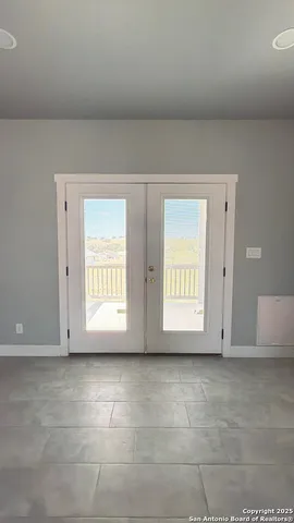 $347,000 | 517 Lazy Oak Lane, La Vernia, TX 78121