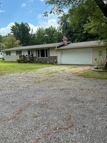 $245,000 | 4539 West Saginaw Road, Vassar, MI 48768