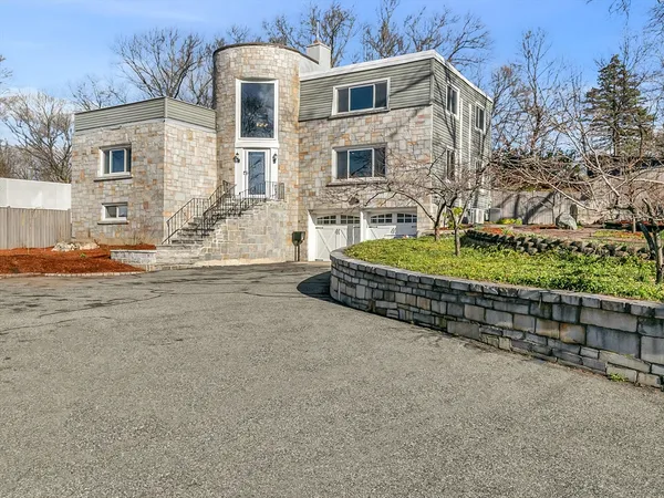 $949,000 | 46 Clairmont Street, Lynn, MA 01904