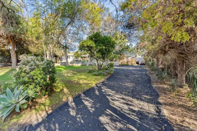 $1,799,900 | 10880 Hess Drive, La Mesa, CA 91941