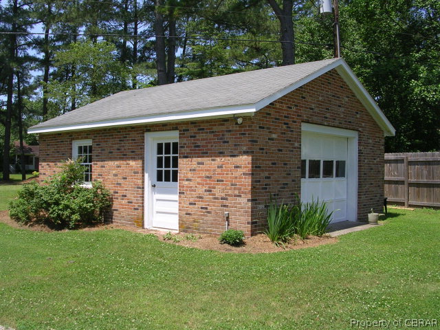311 Haven Beach Road Moon, VA 23119 - Photo 24 of 34