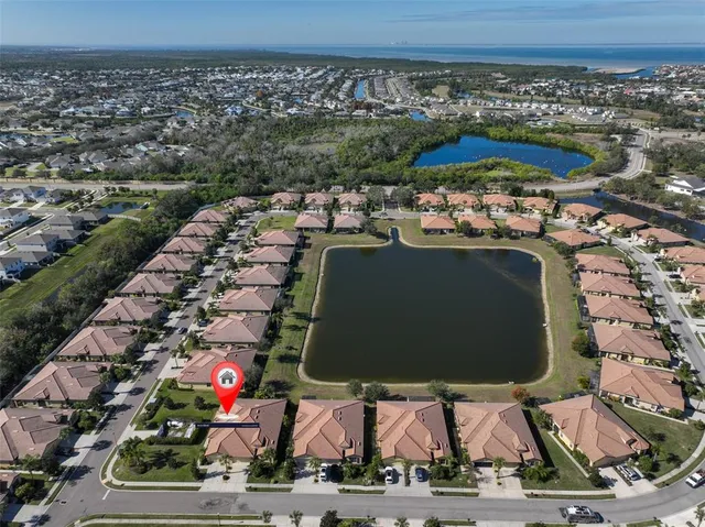 $258,000 | 5404 Sunset Falls Drive, Apollo Beach, FL 33572