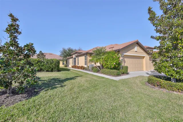 $258,000 | 5404 Sunset Falls Drive, Apollo Beach, FL 33572