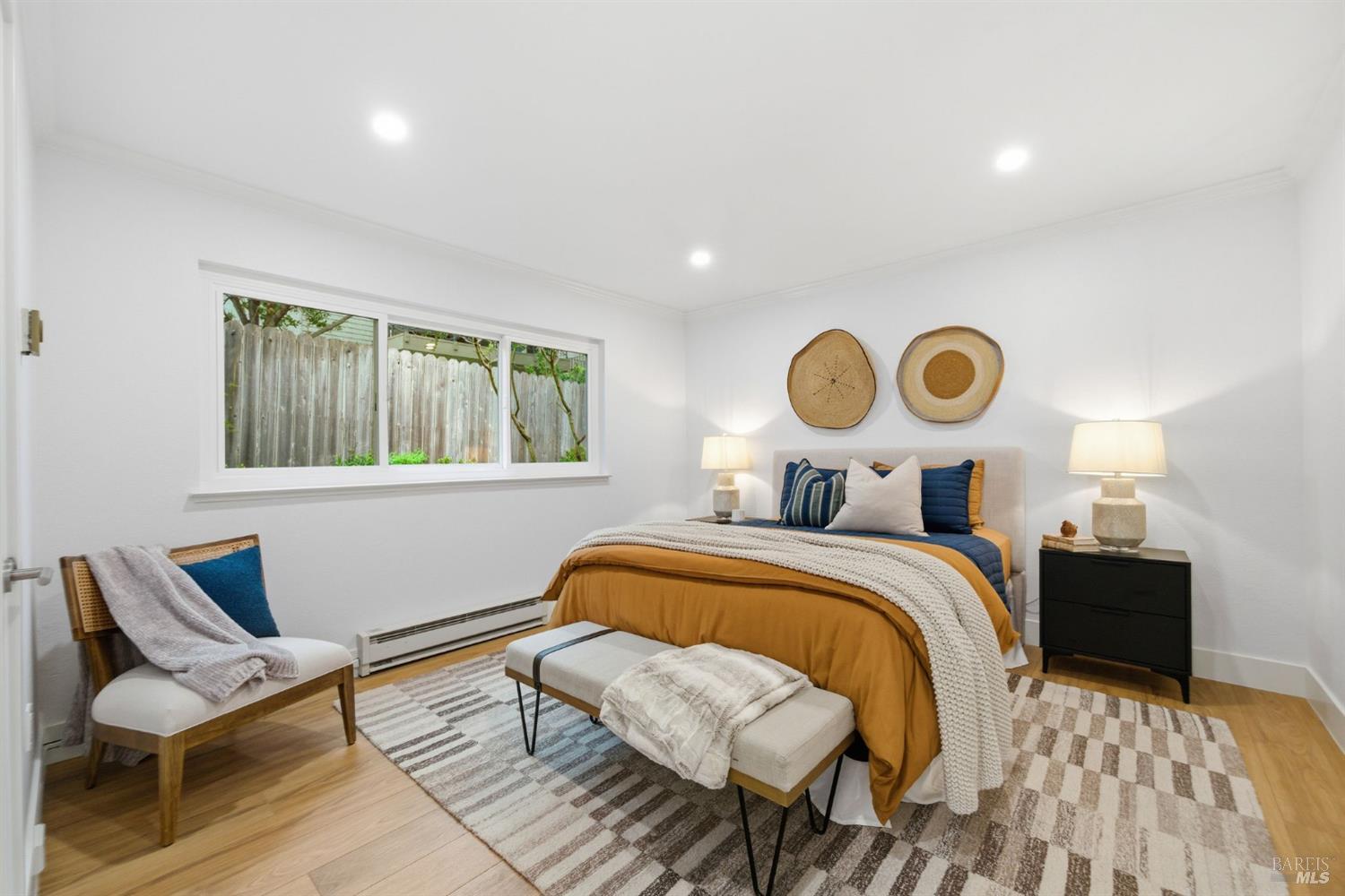 116 Stanford Way Sausalito, CA 94965 - Photo 15 of 37 a bed room with a bed and chair