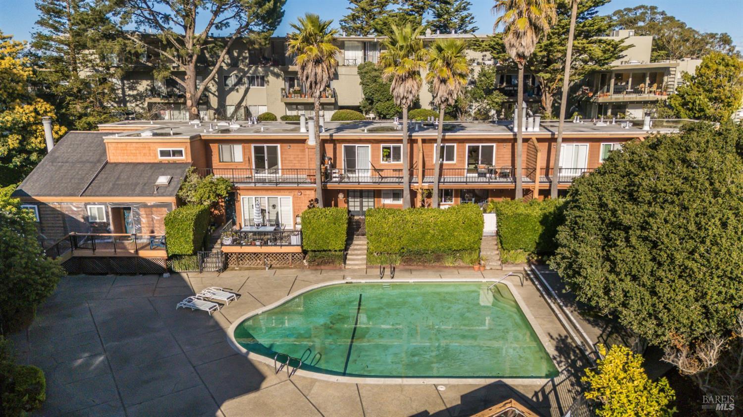 116 Stanford Way Sausalito, CA 94965 - Photo 30 of 37 a front view of a house with garden