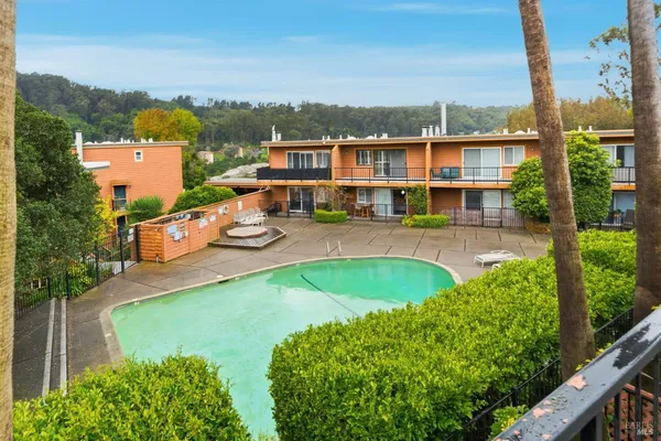 $599,000 | 116 Stanford Way, Sausalito, CA 94965