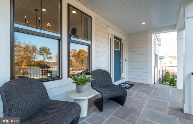 $1,069,990 | 42708 Cattail Crk Drive, Leesburg, VA 20176