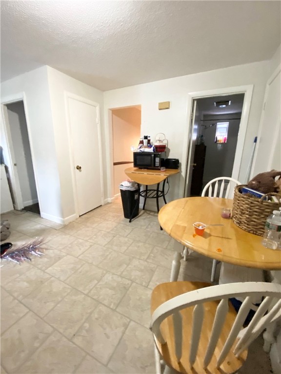 14 Sisson Street Warren, RI 02885 - Photo 7 of 24 Gallery Image 7