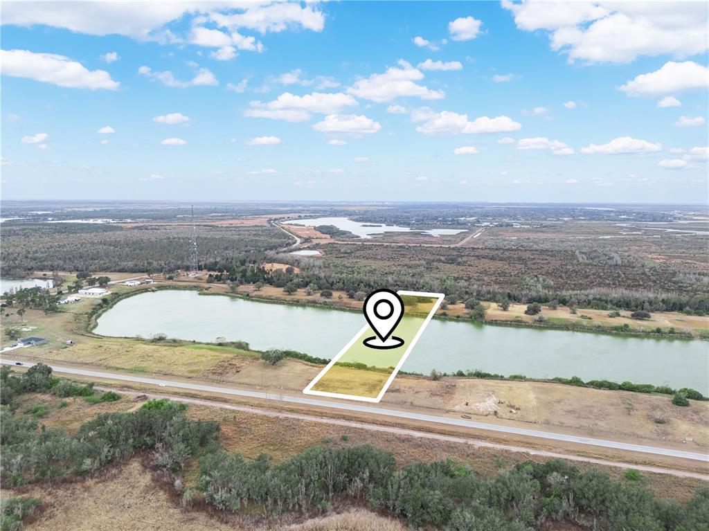 10349 County Road 555 Fort Meade, FL 33841 - Photo 5 of 17 a view of a street with a ocean view