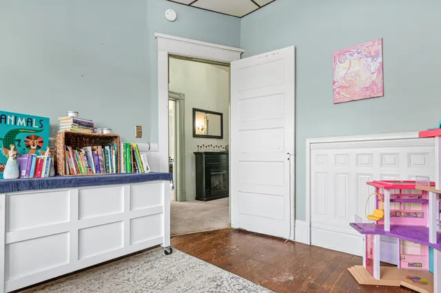 $460,000 | 742 Holly Avenue, St. Paul, MN 55104