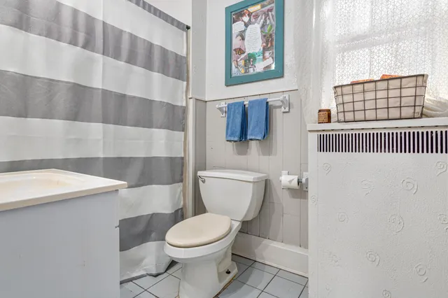 $460,000 | 742 Holly Avenue, St. Paul, MN 55104