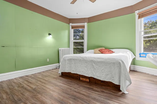 $460,000 | 742 Holly Avenue, St. Paul, MN 55104