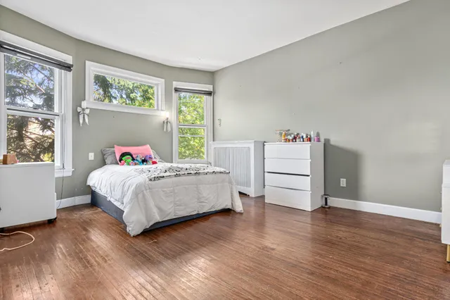 $460,000 | 742 Holly Avenue, St. Paul, MN 55104