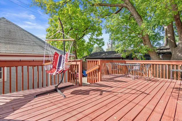 $460,000 | 742 Holly Avenue, St. Paul, MN 55104