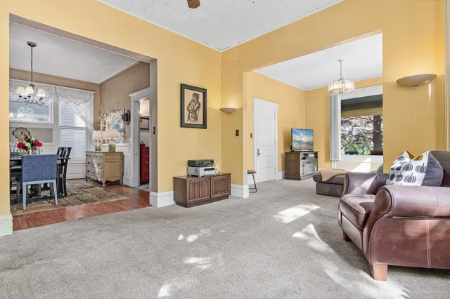 $460,000 | 742 Holly Avenue, St. Paul, MN 55104