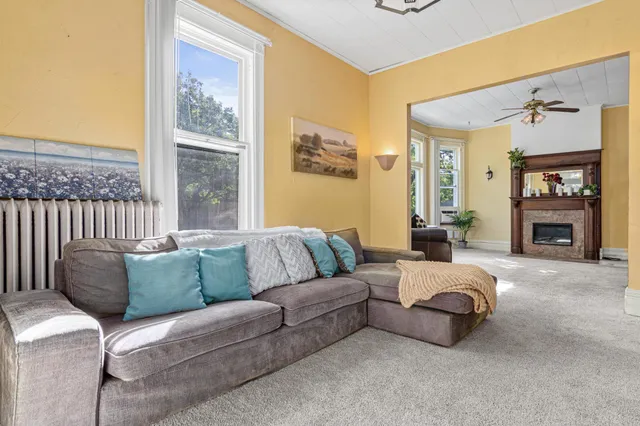 $460,000 | 742 Holly Avenue, St. Paul, MN 55104