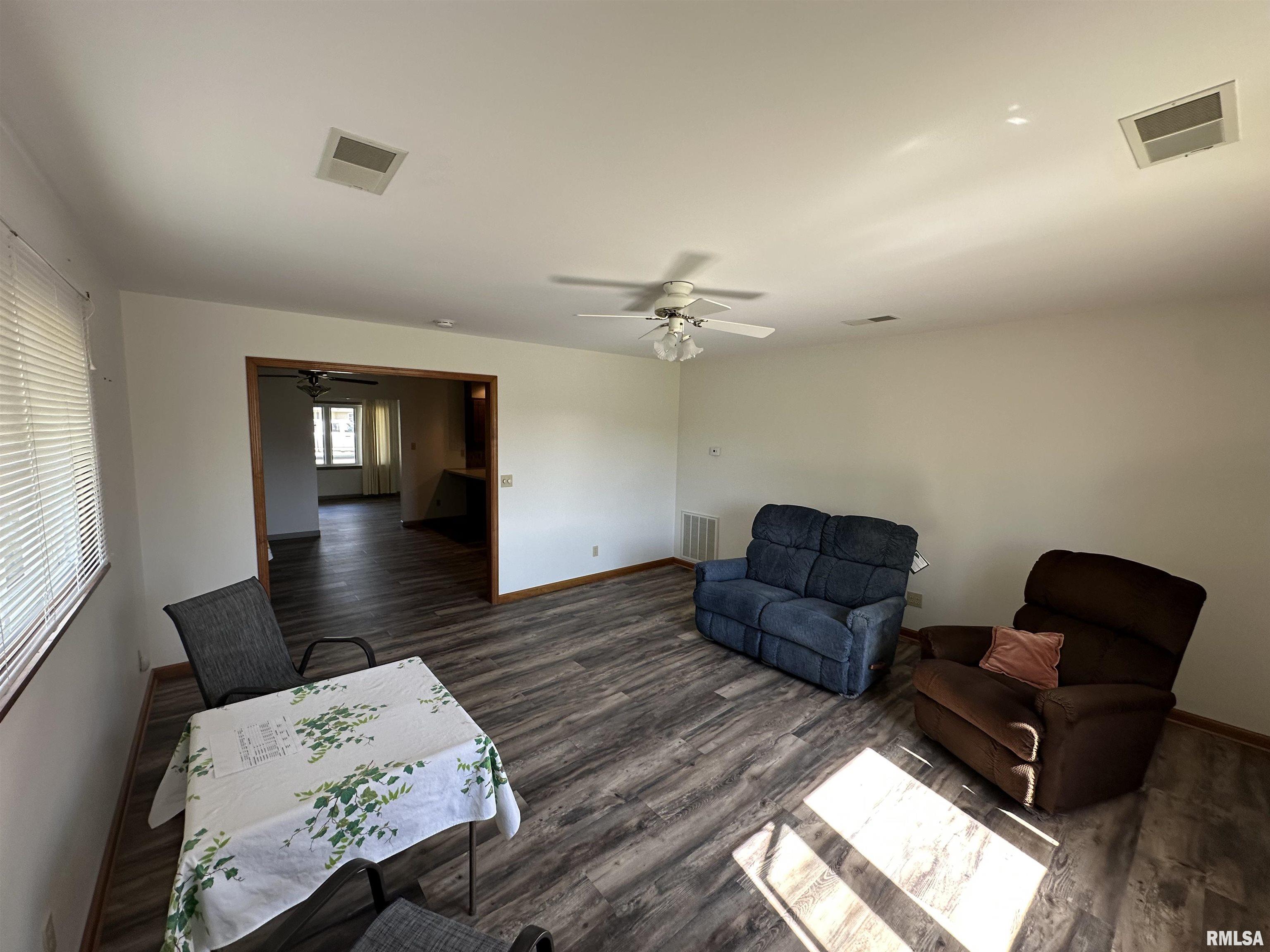 917 Roberta Drive Murphysboro, IL 62966 - Photo 14 of 26