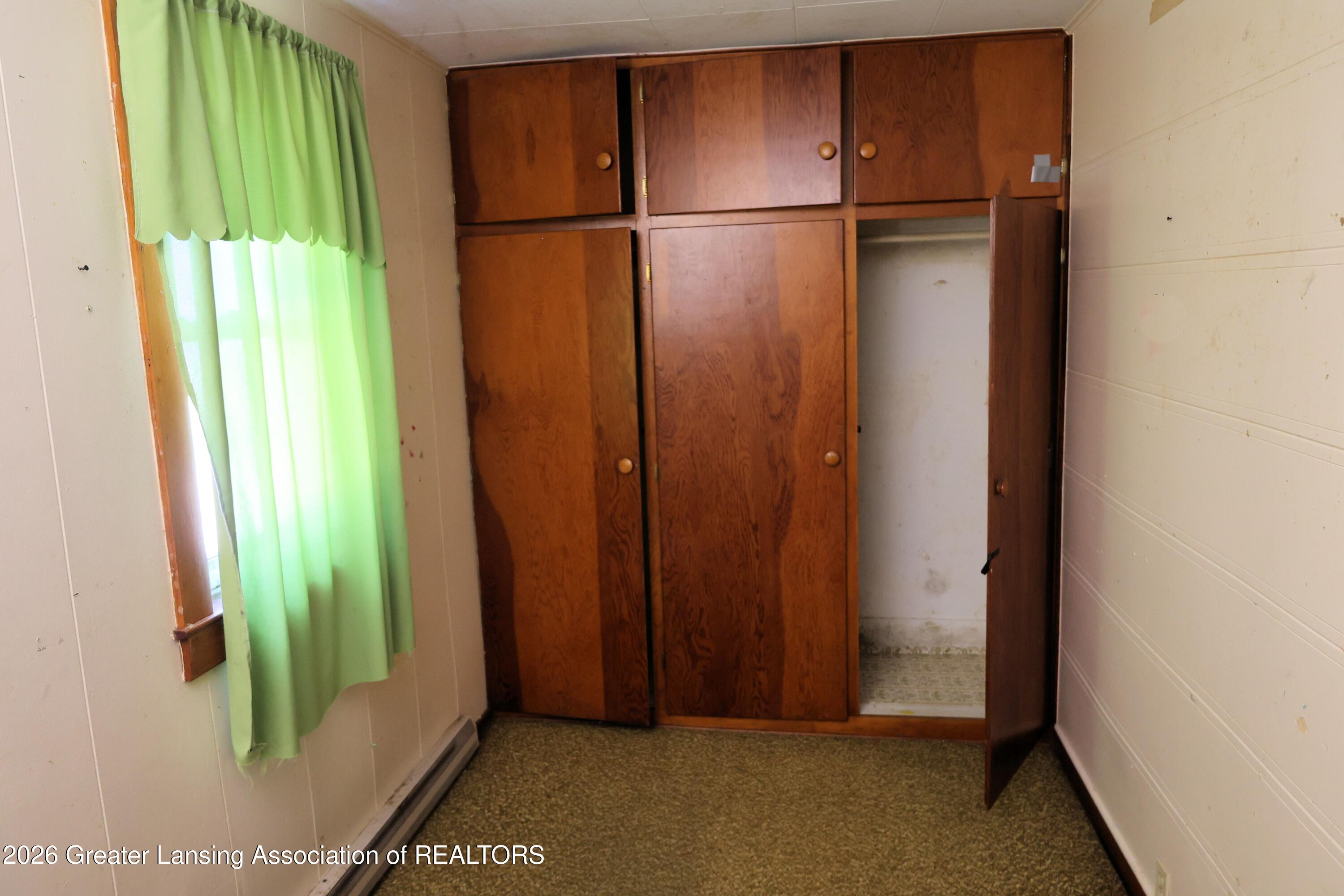2550 North Airport Road St. Johns, MI 48879 - Photo 4 of 44 7132026 (1)