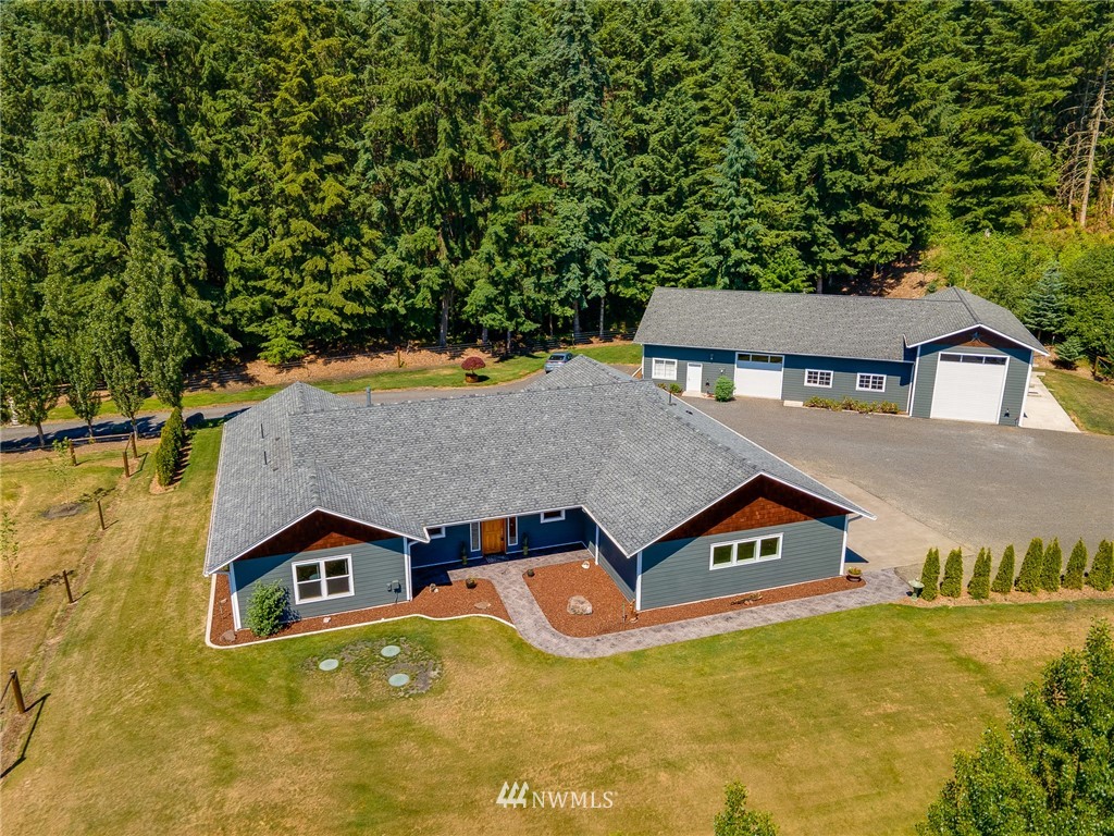 110-8 Roe Road Winlock, WA 98596 - Photo 1 of 32