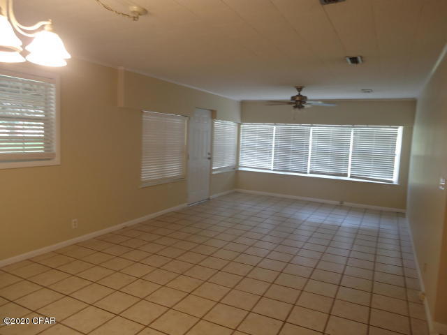3927 Old Cottondale Road Marianna, FL 32448 - Photo 8 of 19 Gallery Image 8