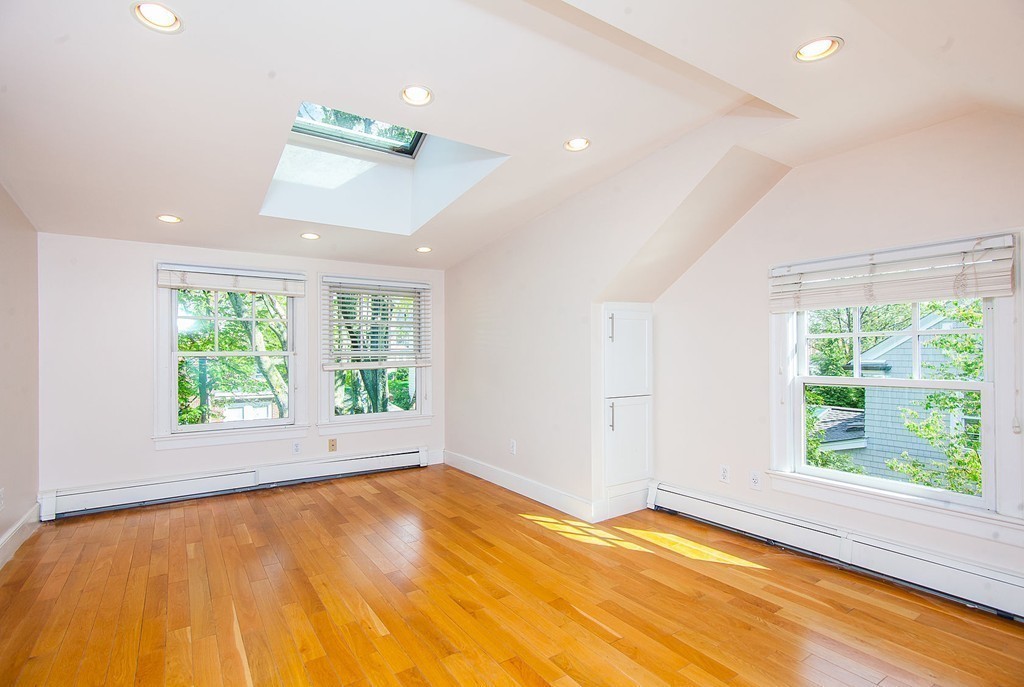 182 Standish Road Watertown, MA 02472 - Photo 21 of 28