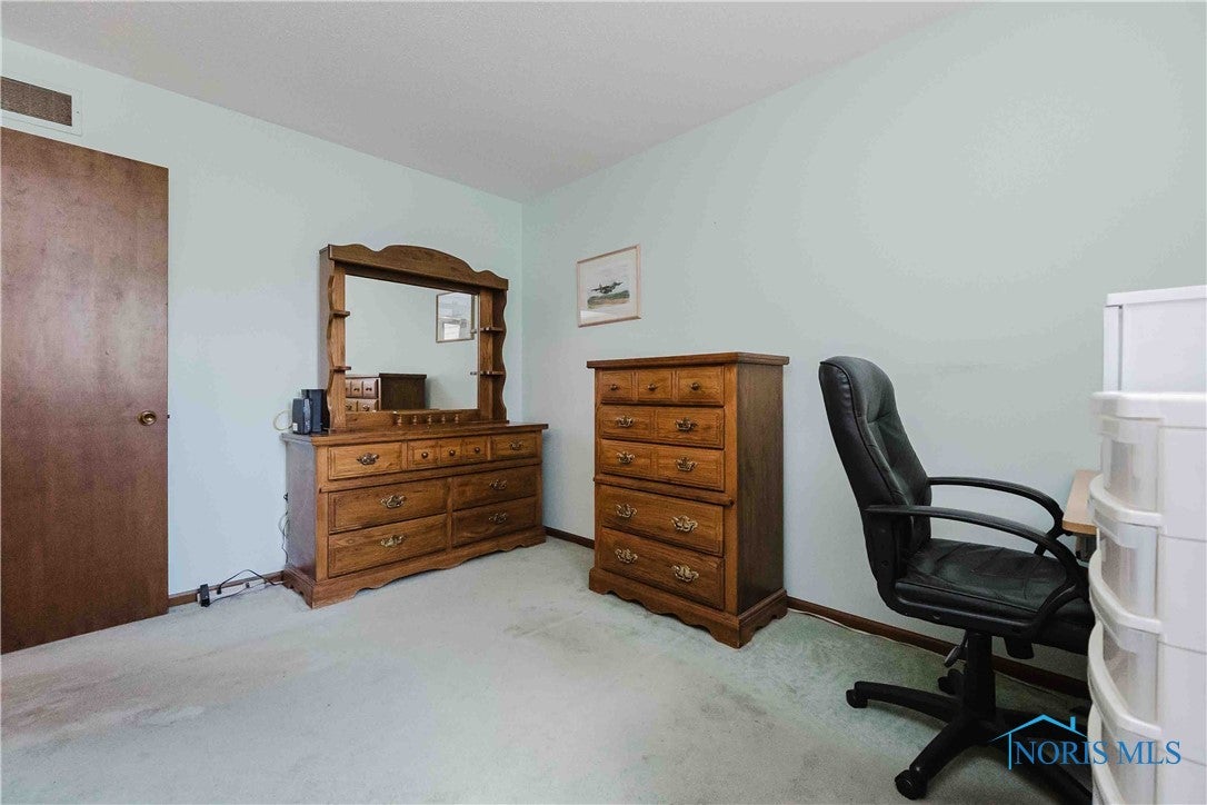 801 Fox Run Road, Unit U3 Findlay, OH 45840 - Photo 24 of 39 Gallery Image 24