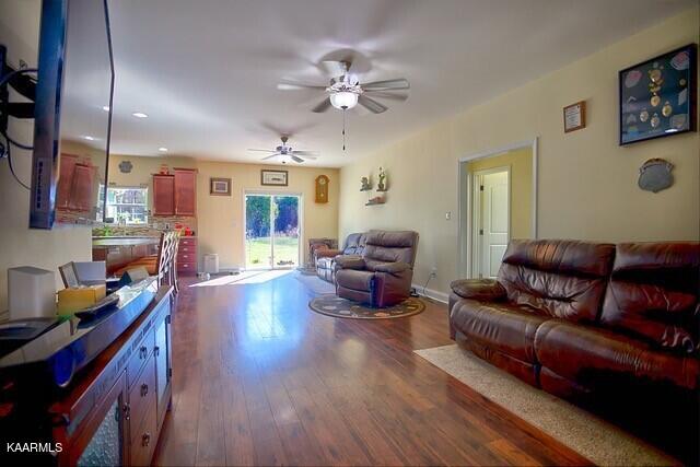 7445 Niles Ferry Road Greenback, TN 37742 - Photo 8 of 26 10