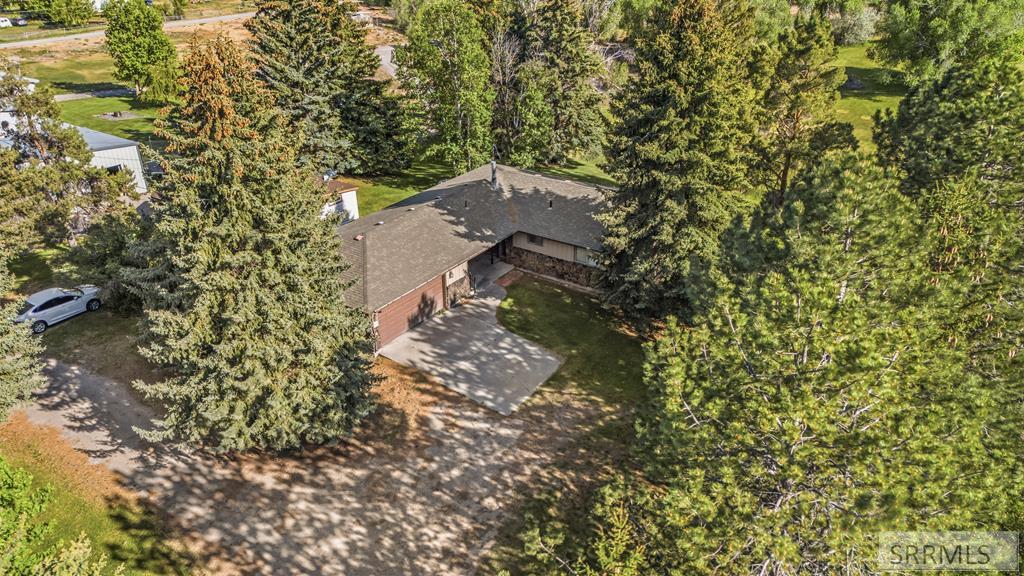 643 West 100 Road South Blackfoot, ID 83221 - Photo 6 of 39