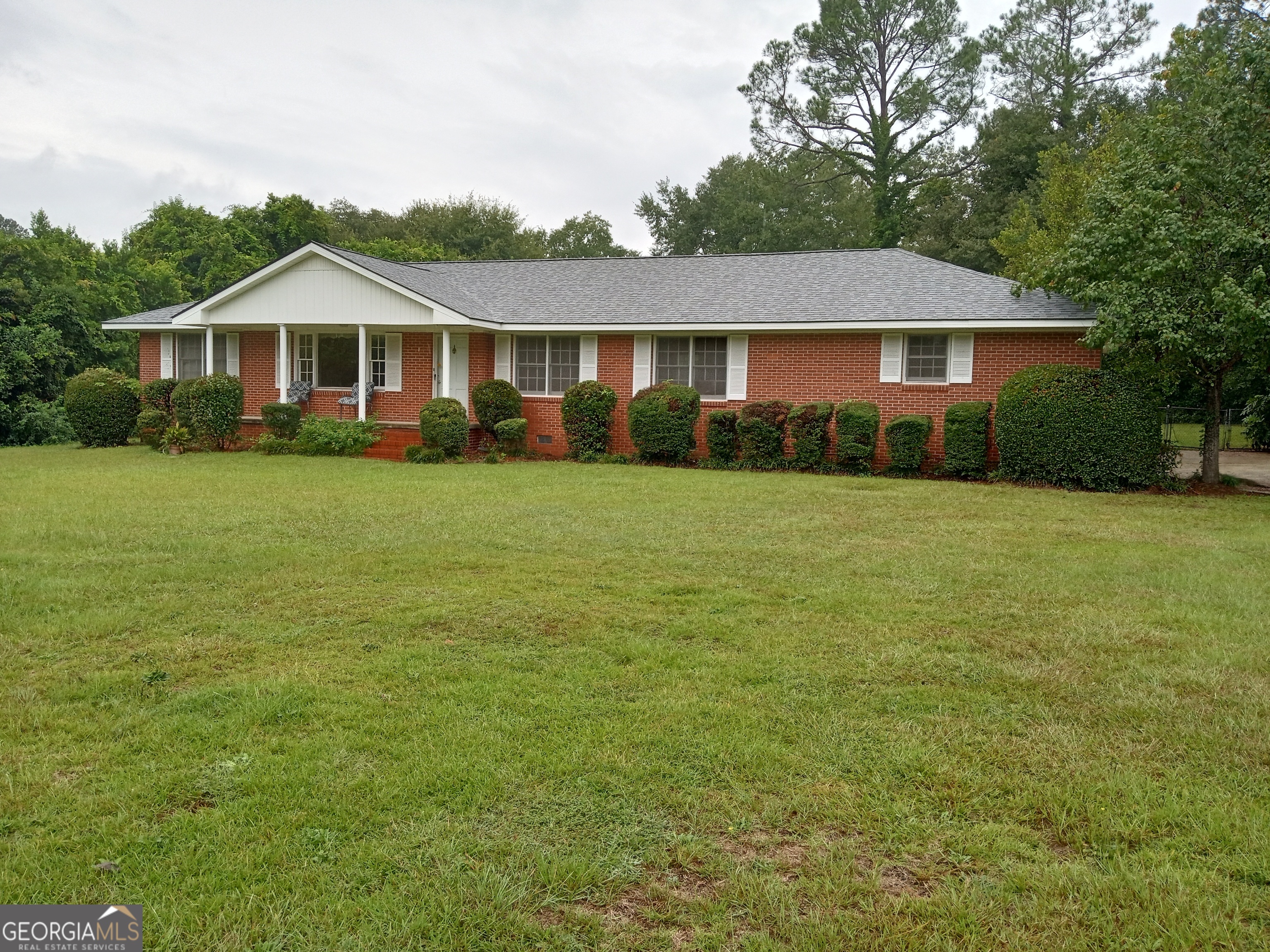 402 Roberson Street Dublin, GA 31021 - Photo 1 of 1 Gallery Image 1