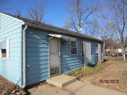 2019 Overdene Avenue Rockford, IL 61103 - Photo 2 of 8