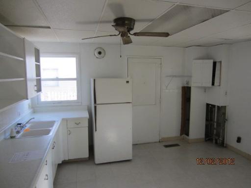 2019 Overdene Avenue Rockford, IL 61103 - Photo 6 of 8