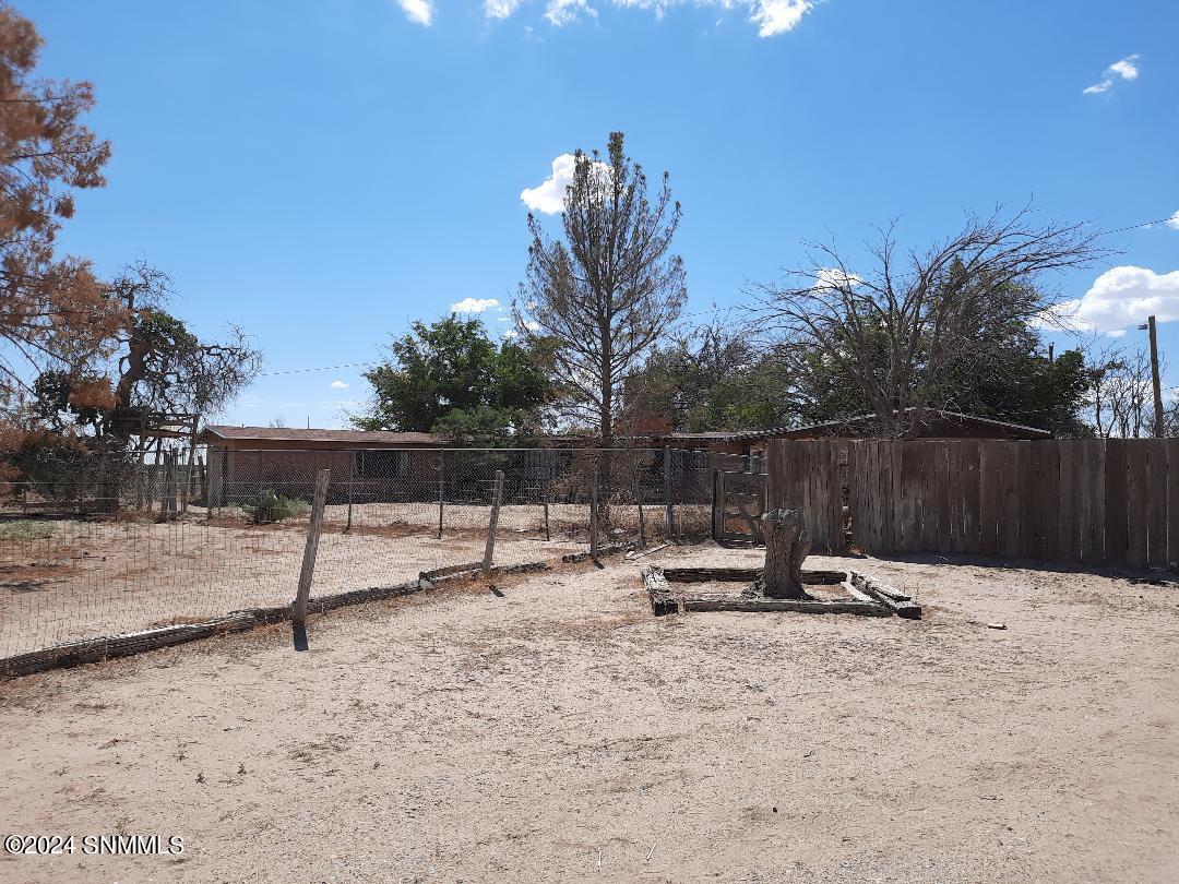 3216 3 Saints Road Anthony, NM 88021 - Photo 4 of 30 back house
