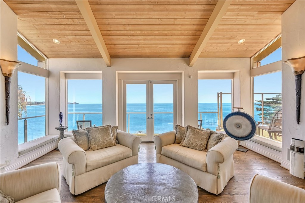 31532 Victoria Point Road Malibu, CA 90265 - Photo 1 of 44
