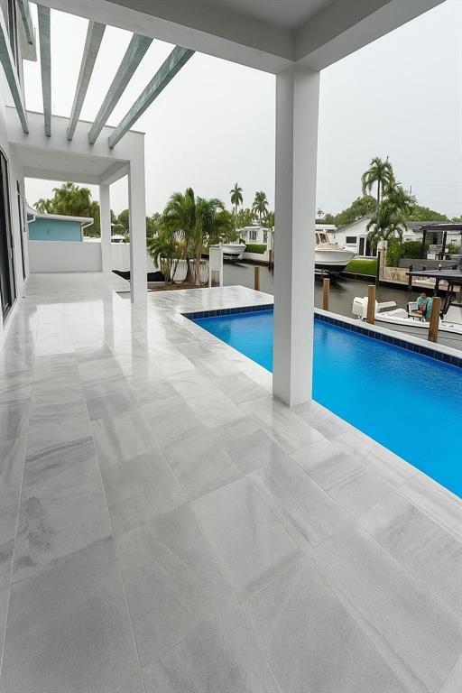 1205 Avocado Isle Fort Lauderdale, FL 33315 - Photo 3 of 20 a view of an empty room and window