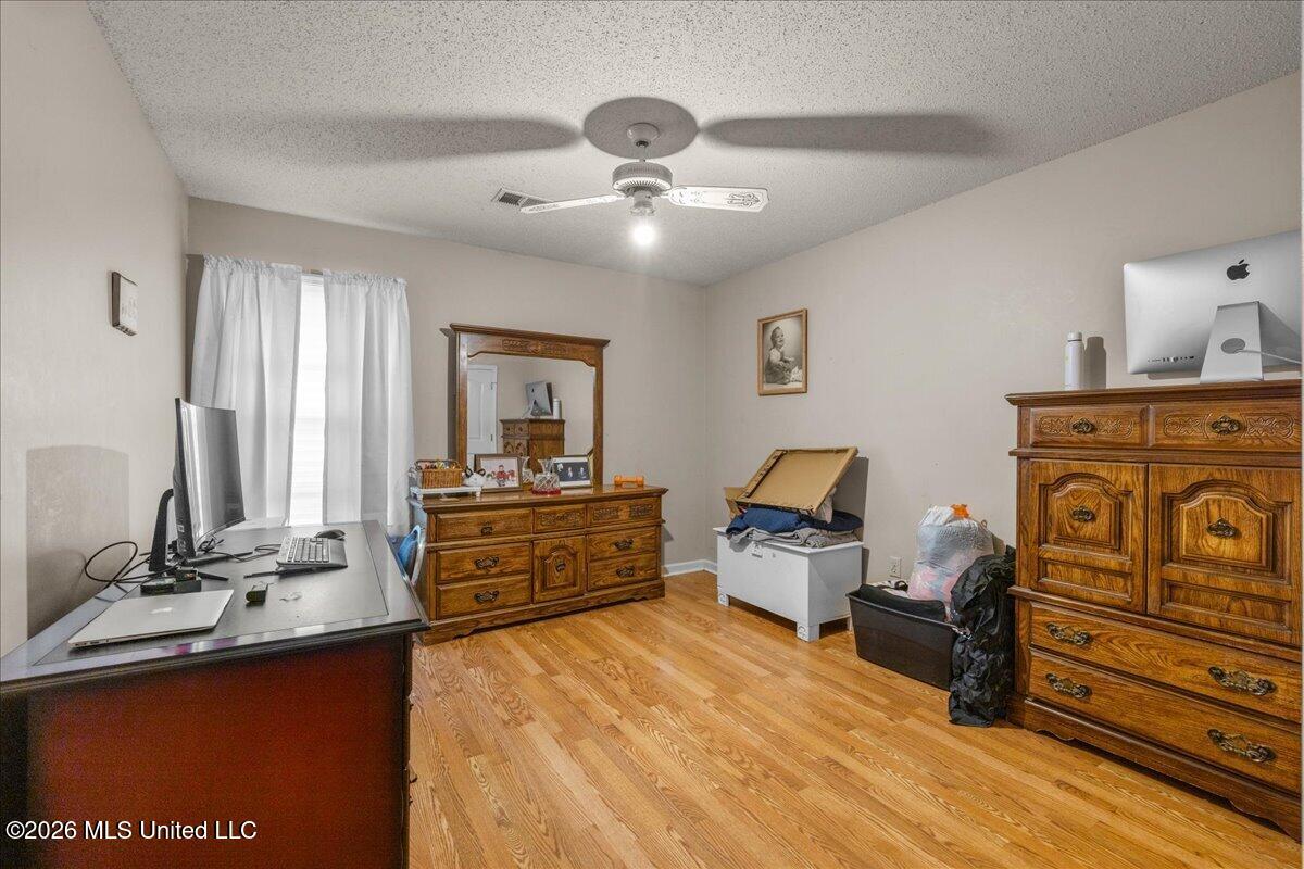 5446 Ridgetop Drive Horn Lake, MS 38637 - Photo 22 of 33 21-7480