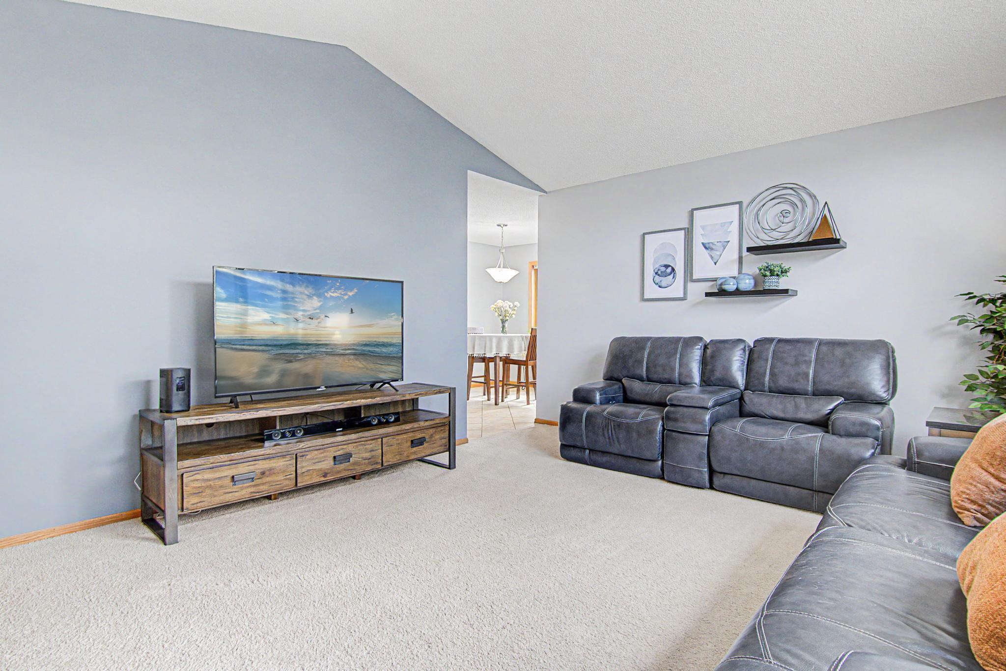 2521 Sumac Ridge White Bear Lake, MN 55110 - Photo 20 of 28