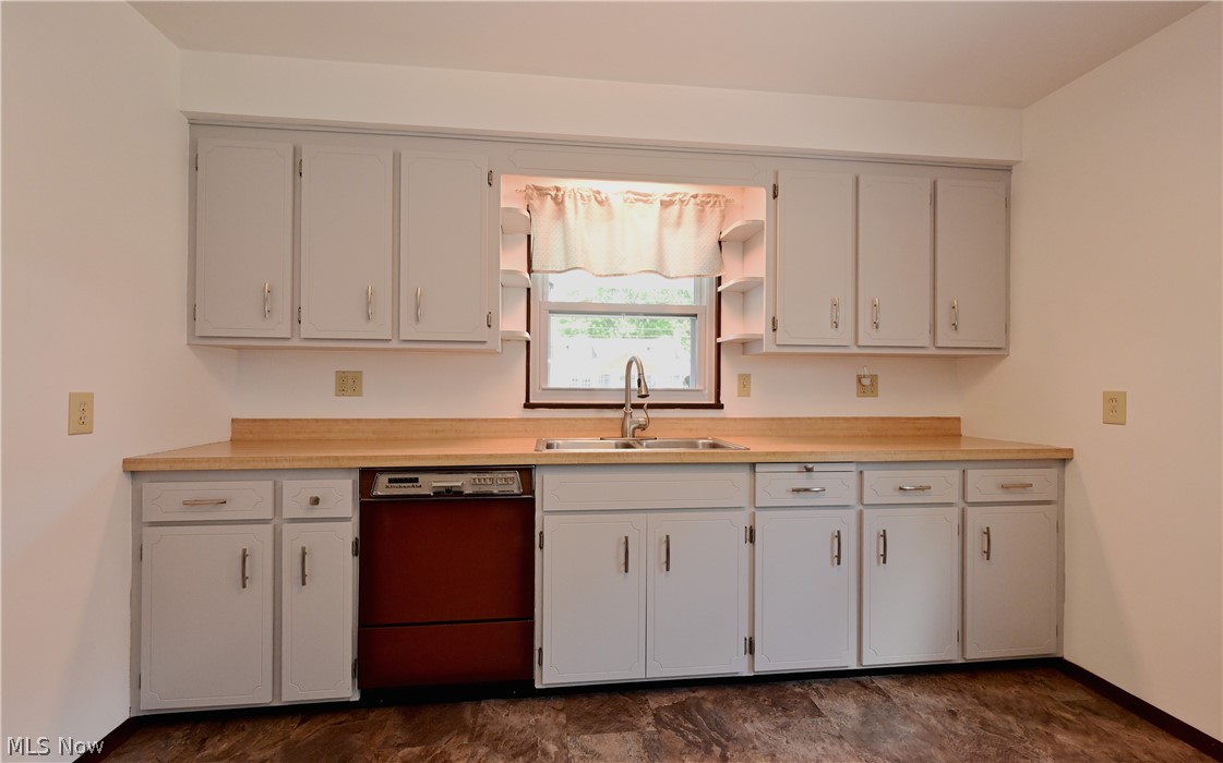 309 Bayview Road Bay Village, OH 44140 - Photo 10 of 30 Gallery Image 10