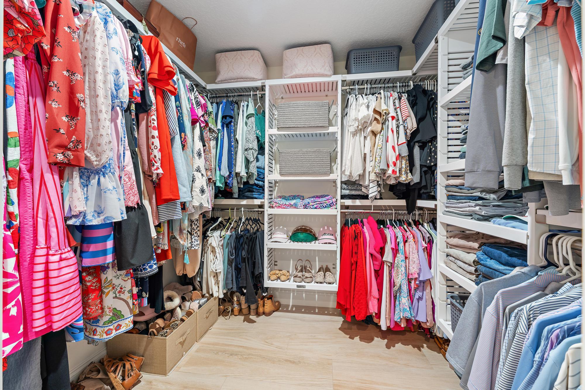 6462 Winding Lake Drive Jupiter, FL 33458 - Photo 19 of 42 Primary Suite Walk-in Closet