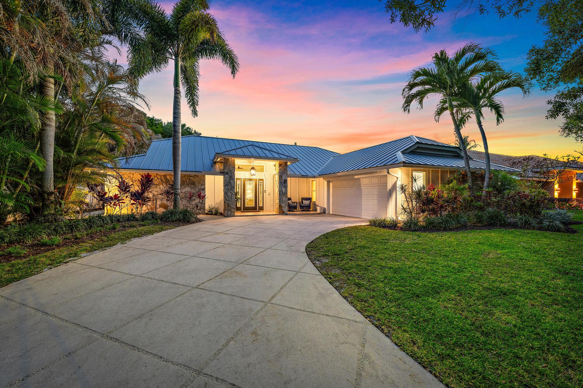 6462 Winding Lake Drive Jupiter, FL 33458 - Photo 2 of 42 Front Twilight View