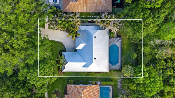 $849,000 | 6462 Winding Lake Drive, Jupiter, FL 33458