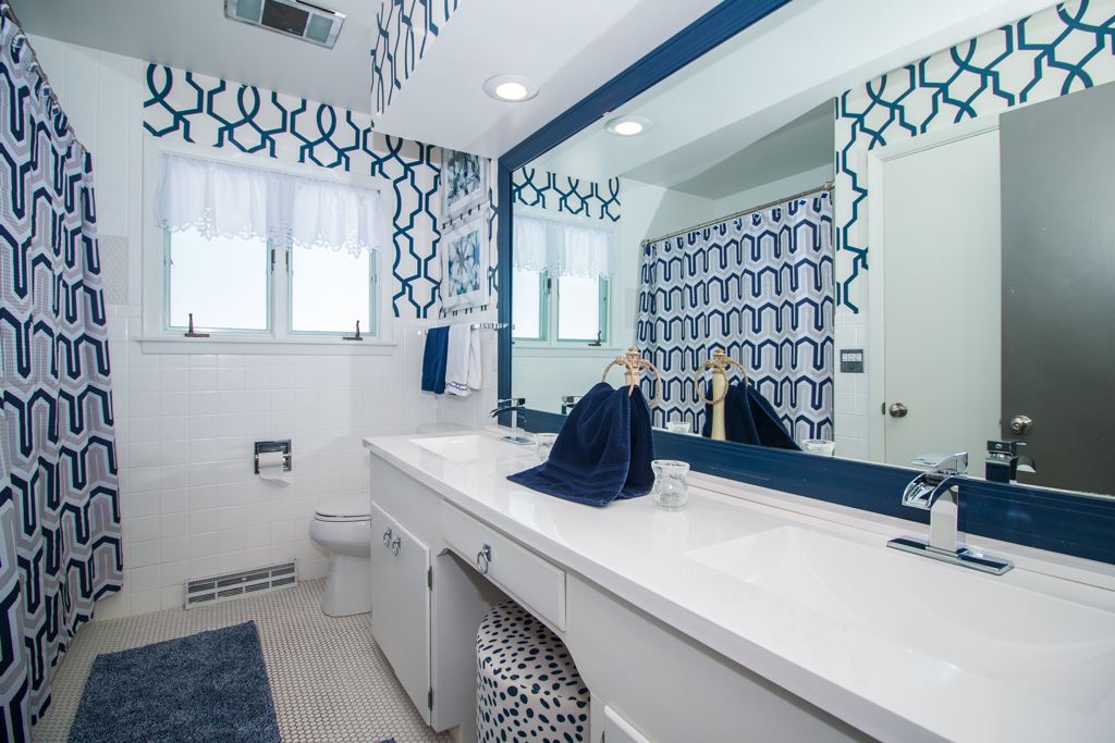 4027 Rodeo Road Davenport, IA 52806 - Photo 13 of 24 Gallery Image 13